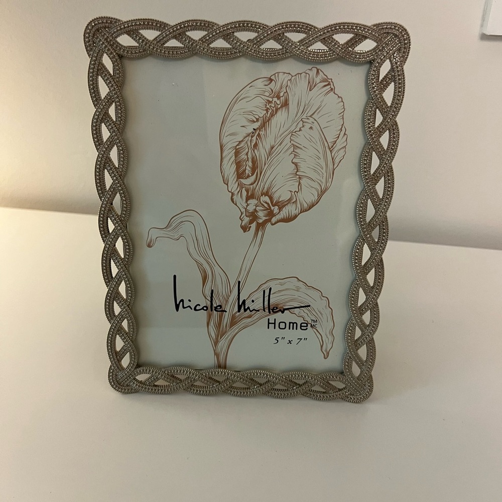 Nicole Miller Gold Accent Picture Frame